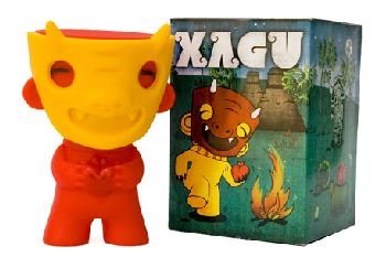 Xagu figure by Tixinda, produced by Alimaña Toys. Front view.