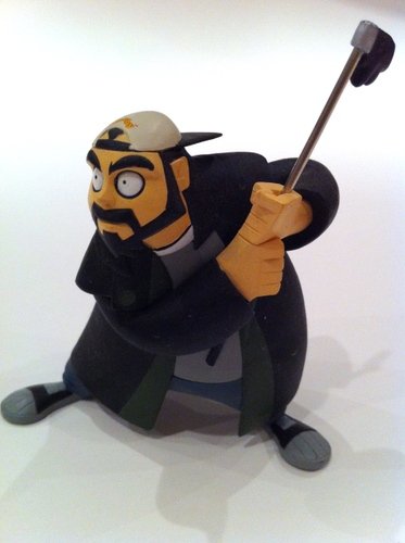 Silent Bob figure, produced by Graphitti Designs. Front view.
