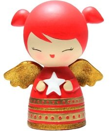 Sparkle figure by Fiona Lee, produced by Momiji. Front view.