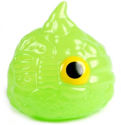 Chaos Slime Green figure by Mori Katsura, produced by Realxhead. Front view.