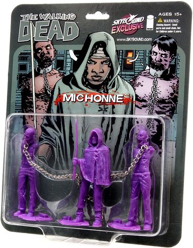 Michonne (The Walking Dead) - NYCC 2012 figure, produced by Skybound. Front view.