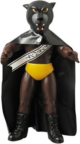 Black Panther figure, produced by Medicom Toy. Front view.