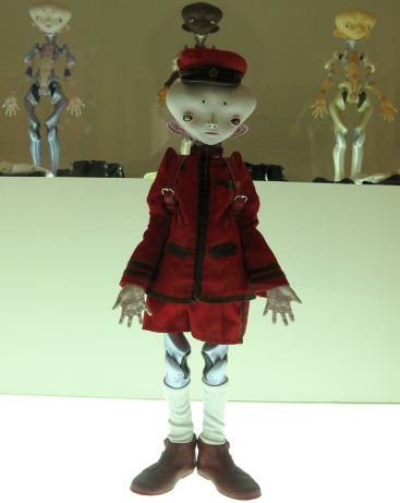 Inochi - AP1 - David figure by Takashi Murakami, produced by Medicomtoy. Front view.