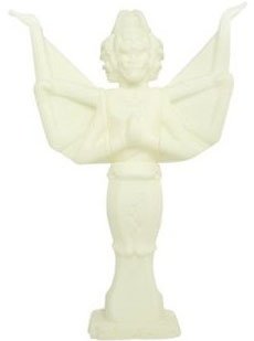 Mirock Ashura Trophy - Unpainted GID figure by Yowohei Kaneko, produced by Mirock Toys. Front view.