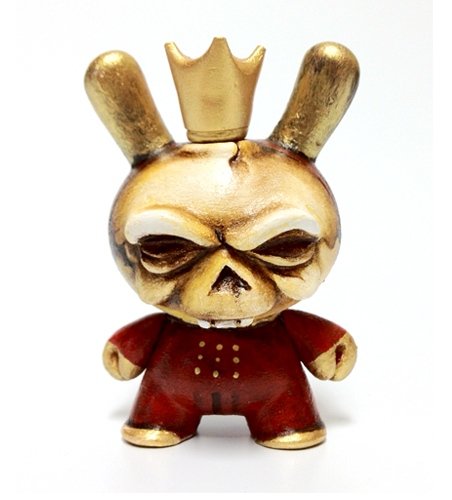 Dead Kings #9 figure by Jc Rivera, produced by Kidrobot. Front view.