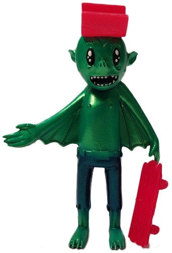 Green Monster Sparrow figure by Blurble. Front view.