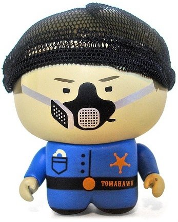 Tomahawk Unipo figure by Unklbrand, produced by Unklbrand. Front view.