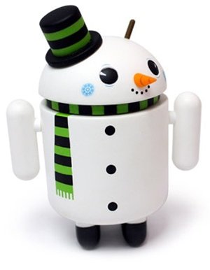Android Snowman figure by Gary Ham, produced by Dyzplastic. Front view.