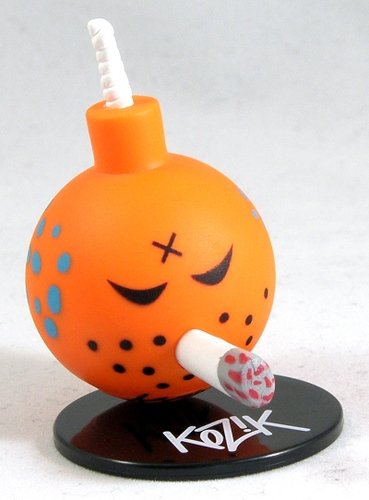 Orange Bomb figure by Frank Kozik, produced by Toy2R. Front view.