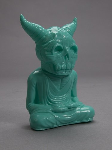 ALAVAKA - teal unpainted figure by Toby Dutkiewicz, produced by DevilS Head Productions. Front view.