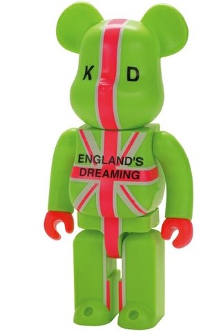 Englands Dreaming Be@rbrick 400% - World Character Convention 18   figure by Keanan Duffty, produced by Medicom Toy. Front view.