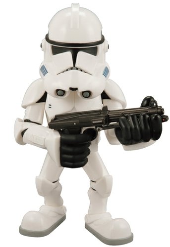 Clone Trooper  - VCD Special No.53 figure by H8Graphix, produced by Medicom Toy. Front view.