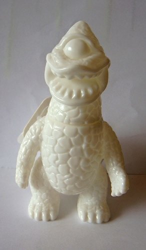 Mini Zagoran - White Unpainted figure by Gargamel, produced by Gargamel. Front view.