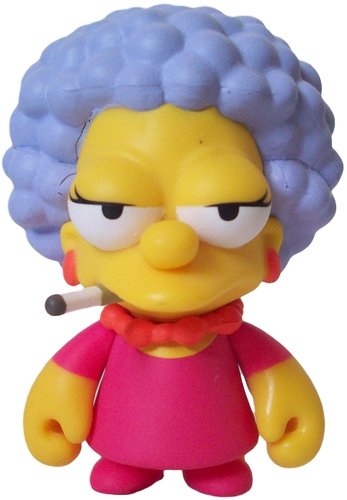 Patty Bouvier figure by Matt Groening, produced by Kidrobot. Front view.