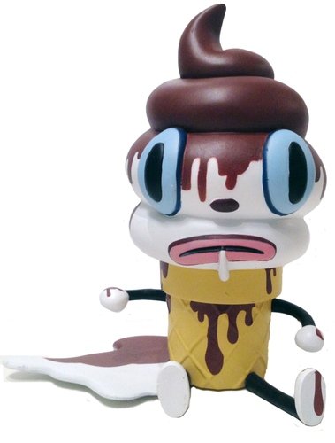 Creamy - Chocolate Dipped, NYCC 2013 Bait Exclusive figure by Gary Baseman, produced by 3D Retro. Front view.