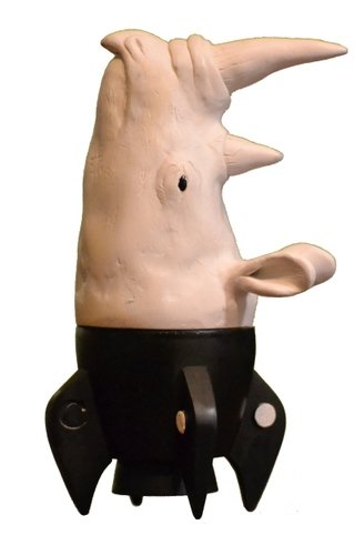 Rhinorocket figure by Stephen Benzel. Front view.