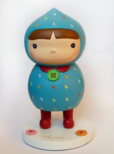 La petite Mumu figure by Fiona Ko, produced by How2Work. Front view.