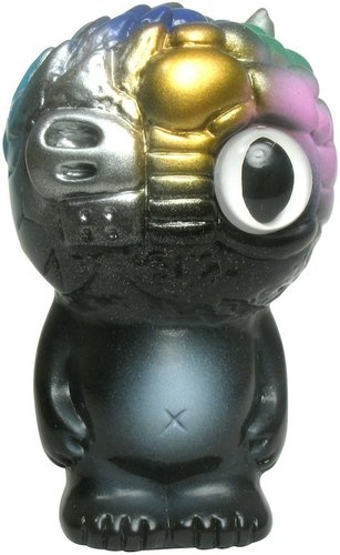 Chaos Q Bean - Painted Black figure by Mori Katsura, produced by Realxhead. Front view.