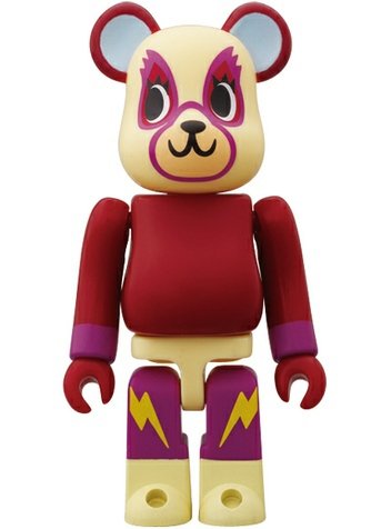 Modern Pets Lucha Be@rbrick 100% figure by Play Set Products, produced by Medicom Toy. Front view.