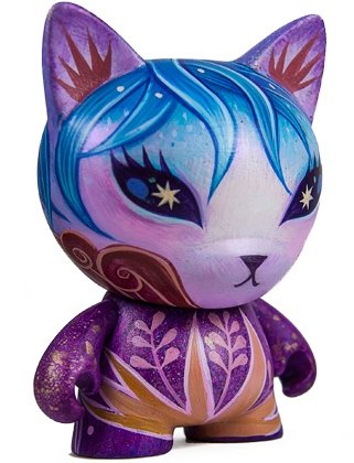 Dawn - NYCC 2012 figure by Jeremiah Ketner. Front view.