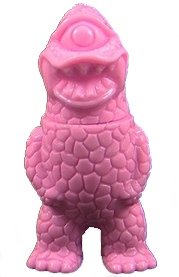 Micro Zagoran - Pink figure, produced by Gargamel. Front view.