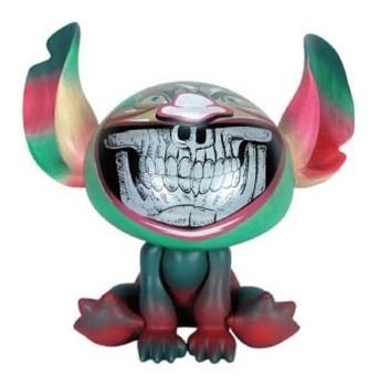 Stitch Grin figure by Ron English, produced by Mindstyle. Front view.
