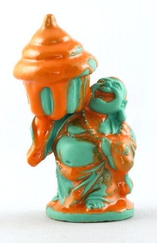 Cupcake Buddha V2.0 Green with Orange Slime figure by Rampage. Front view.