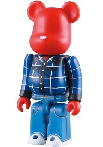 Levis Fenom Be@rbrick 100% figure by Levi Strauss, produced by Medicom Toy. Front view.
