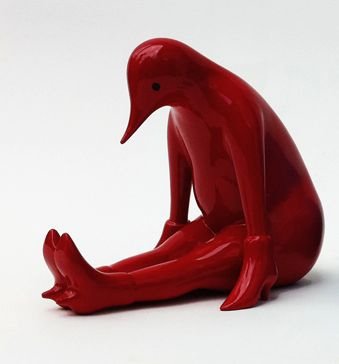 Take a rest bird figure by Parra, produced by Toykyo. Front view.