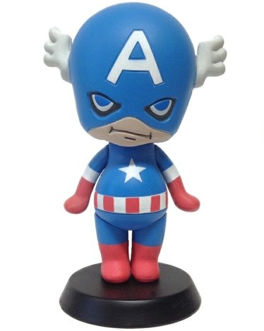 Marvel Captain America figure by Play Set Products, produced by Asunarosya. Front view.