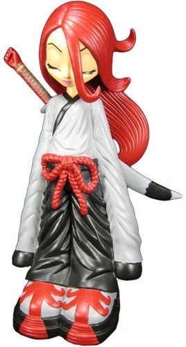 Custom Kissaki figure by George Gaspar. Front view.