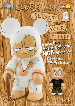 Elder Ape & MCA Mon - White figure by Mca, produced by Toy2R. Front view.