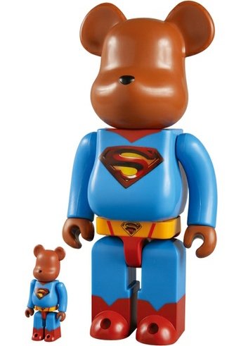 Superman Returns Be@rbrick 100% & 400% Set figure by Dc Comics, produced by Medicom Toy. Front view.