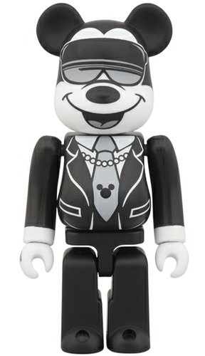 MICKEY MOUSE - SUIT Ver. Be@rbrick 100% figure, produced by Medicom Toy. Front view.