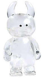 Micro Uamou - Clear figure by Ayako Takagi, produced by Uamou. Front view.