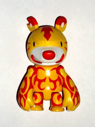 Knuckle Bear Qee Yellow Tattoo figure by Touma, produced by Toy2R. Front view.