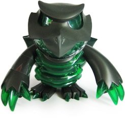 Skuttle - Dark Emerald figure by Touma, produced by Toumart. Front view.
