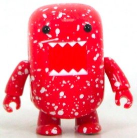 Ice Fleck Domo figure by Dark Horse Comics, produced by Toy2R. Front view.
