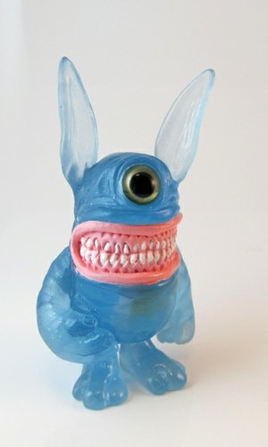 Clear Blue Meatster Bunny  figure by Motorbot, produced by Deadbear Studios. Front view.