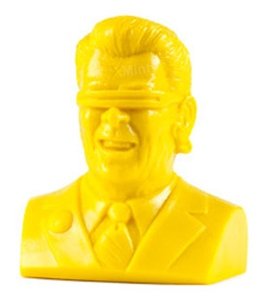 The Gipper (Yellow) figure by Frank Kozik, produced by Kidrobot. Front view.