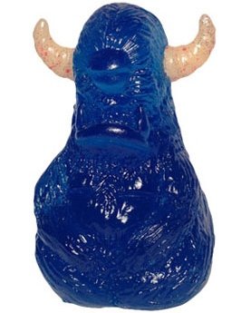 Buddha Stroll - Royal Blue & Peach figure by John Spanky Stokes X Scott Kinnebrew, produced by Forces Of Dorkness. Front view.