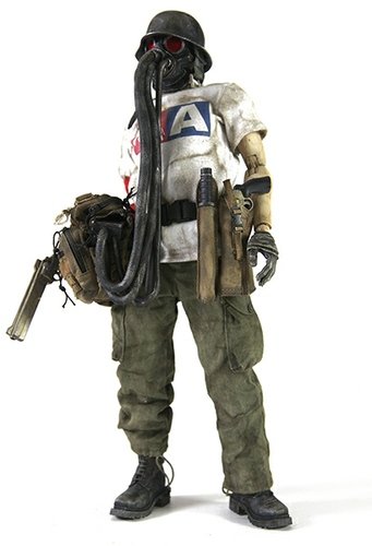 4th NOM - 3AA Exclusive figure by Ashley Wood, produced by Threea. Front view.