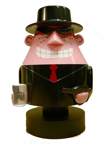 Uncle Ryo - Boss figure by Ryohei Yanagihara, produced by Sony Creative Products. Front view.