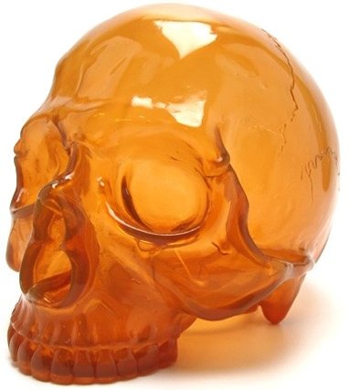 1/1 Skull Head  - Clear Brown figure by Secret Base X Artoyz, produced by Secret Base. Front view.