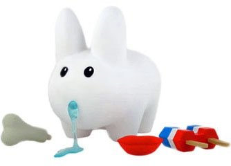 Happy Labbit Series 2 figure by Frank Kozik, produced by Kidrobot. Front view.