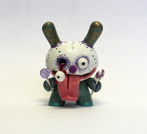 Candy Licker figure by Shawn Wigs. Front view.