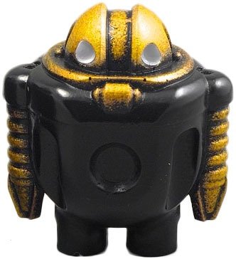 Radcliffe - Black & Gold figure by Cris Rose, produced by Cris Rose. Front view.