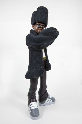 MC Prince Barry D figure by Tramp. Front view.
