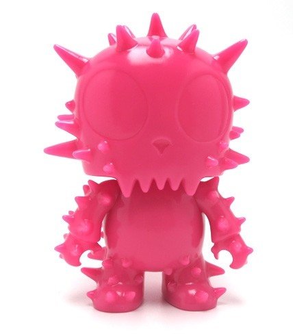 Mini Qee 5 Spike Toyer Pink figure by Toy2R, produced by Toy2R. Front view.