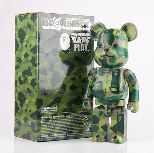 BAPEPLAY Bearbrick 400% Green figure by Bape, produced by Medicom